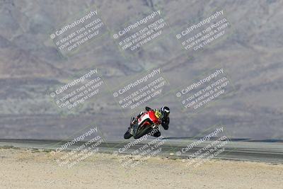 media/Dec-07-2025-CVMA (Sun) [[3e7d2de5dc]]/Race 9-Formula UL Shootout/